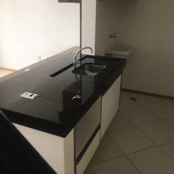 Comprar o produto de Apartamento Duplex Com 1 Dormitório à Venda, 47 m²  em Apartamentos para Venda em Bauru, SP por Solutudo