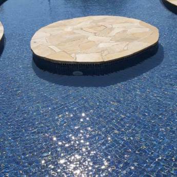 Comprar o produto de Manutenção de Espelho d'Água em Piscinas em Suzano, SP por Solutudo