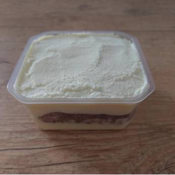 Comprar o produto de Bolo de Pote Ninho  em Bolos e Doces em Maringá, PR por Solutudo