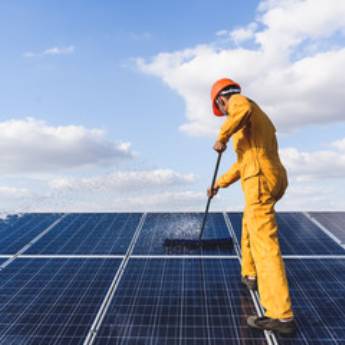 Comprar o produto de Diga que viu na Solutudo e receba uma limpeza preventiva grátis ao fechar o seu projeto com a gente! em Limpeza de Placas Solares - Painéis Solares em Guarulhos, SP por Solutudo