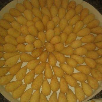 Comprar o produto de Coxinha de Festa em Bauru em Salgados Fritos em Bauru, SP por Solutudo