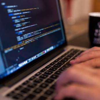 Comprar o produto de Manutenção de Notebook em Soluções em Tecnologia em São Paulo, SP por Solutudo