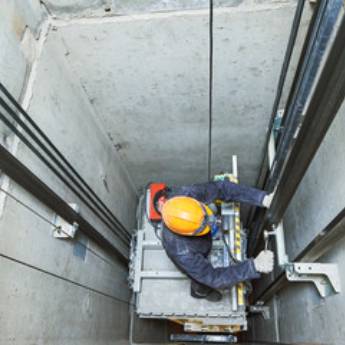 Comprar o produto de Manutenção de Elevadores em Elevadores em Belém, PA por Solutudo