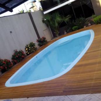 Comprar o produto de Deck de piscina em Construção pela empresa Madeiras Brasil Madeiras Decks Pergolados e Portas em Foz do Iguaçu, PR por Solutudo