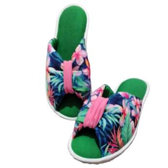 Comprar o produto de Chinelo De Quarto Feminino - Cod 64 em Pantufa em Campinas, SP por Solutudo