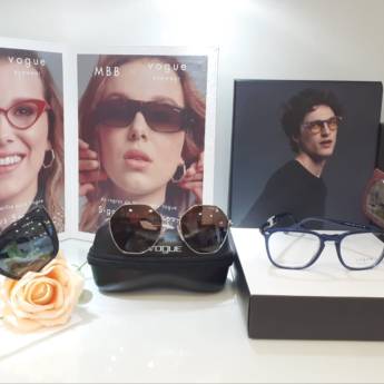 Comprar o produto de Óculos de Sol Vogue em Óculos de Sol em São Manuel, SP por Solutudo