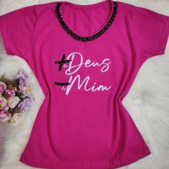 Comprar o produto de Tshirt Bordada com Pedraria  em Camisetas em Bauru, SP por Solutudo