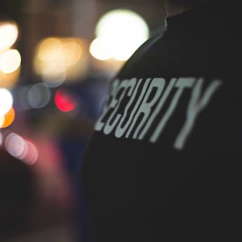 Comprar o produto de Guarda Noturno em Seguranças em Palmas, TO por Solutudo