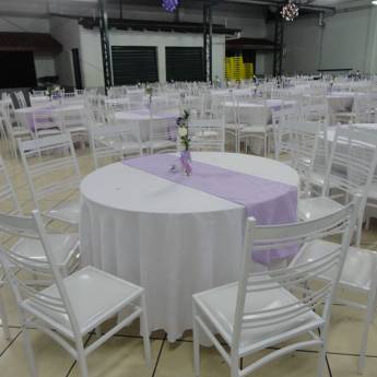 Comprar o produto de Aluguel de Mesa e Cadeira em Aluguel de Equipamentos em Salto, SP por Solutudo