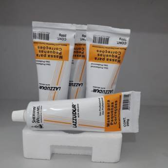 Comprar o produto de SWB MASSA PARA PEQUENOS RETOQUES em Materiais para Pintura pela empresa Eurocar Tintas Automotivas e Acessórios em Oliveira, MG por Solutudo