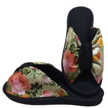 Comprar o produto de Chinelo De Quarto Feminino - Sola Tipo Anabela Cod 145 em Pantufa em Campinas, SP por Solutudo