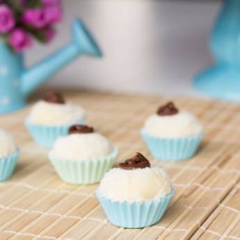 Comprar o produto de Brigadeiro de Ninho c/ Nutella em Bauru em Doces para festas em Bauru, SP por Solutudo