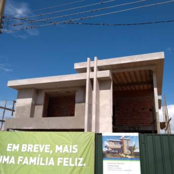 Comprar o produto de Obra em Andamento  em Empreiteiros - Gestão de Obras em Riviera de Santa Cristina III, SP por Solutudo