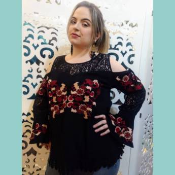 Comprar o produto de Blusa Ciganinha, Ombro a Ombro  - Plus Size  em Blusas em Bauru, SP por Solutudo