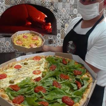 Comprar o produto de Pizza Grande em Avaré  em Pizzaria Delivery em Avaré, SP por Solutudo