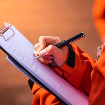 Comprar o produto de Acompanhamento de homologação de projeto fotovoltaico em Energia Solar em Arapongas, PR por Solutudo