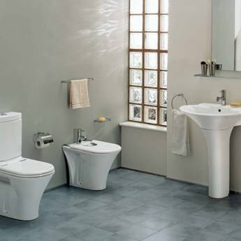 Comprar o produto de Banheiros em Banheiros pela empresa São Caetano Materiais para Construção em Ninho Verde II Eco Residence, SP por Solutudo