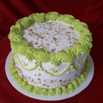 Comprar o produto de Nozes  em Bolos confeitados em São Caetano do Sul, SP por Solutudo