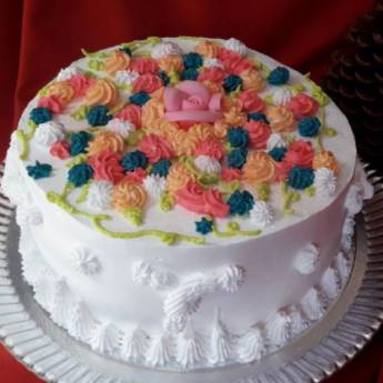 Comprar o produto de Abacaxi em Bolos confeitados em São Caetano do Sul, SP por Solutudo