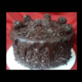 Comprar o produto de Brigadeiro em Bolos confeitados em São Caetano do Sul, SP por Solutudo