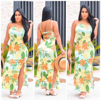 Comprar o produto de Vestido estampado Florido longo com uma fenda na lateral em Bauru em Vestidos em Bauru, SP por Solutudo