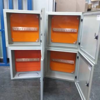 Comprar o produto de Quadro de EQ Potencial - Proteção e Estabilidade em Brasília em Materiais Elétricos em Brasília, DF por Solutudo