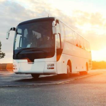 Comprar o produto de Instalação e Manutenção de Ar Condicionado em Ônibus em Bauru  em Refrigeração | Ar Condicionado em Bauru, SP por Solutudo