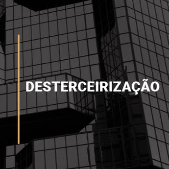 Comprar o produto de Desterceirização: Controle Total e Eficiência para Condomínios em Goiânia em Administradoras de Condomínios em Goiânia, GO por Solutudo