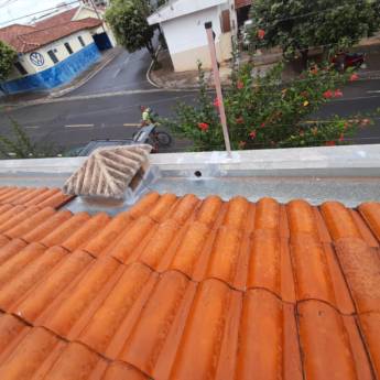 Comprar o produto de Instalação de Rufos em Calhas - Inox em Catanduva, SP por Solutudo