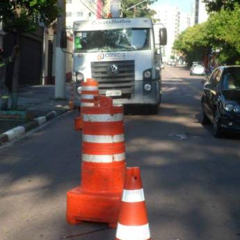 Comprar o produto de Locação de Cones em Estruturas para Eventos em Taboão da Serra, SP por Solutudo