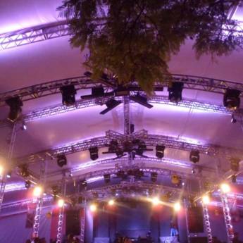 Comprar o produto de Locação de Luzes em Estruturas para Eventos em Taboão da Serra, SP por Solutudo