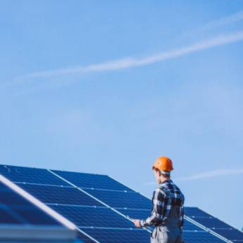 Comprar o produto de Assistência Técnica em Energia Solar em Dracena, SP por Solutudo