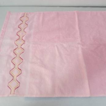 Comprar o produto de Toalhas bordadas a mão em Arte e Artesanato em São Gonçalo, RJ por Solutudo