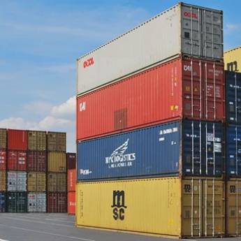 Comprar o produto de Container almoxarifado 12m, 2,40 largura  em Aluguel de Containers em Dourados, MS por Solutudo