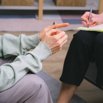 Comprar o produto de Terapia para Depressão: Encontre Alívio e Esperança em Itatinga em Psicologia em Itatinga, SP por Solutudo