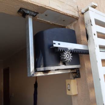 Comprar o produto de Automatização de portões em Automatização de Portões em Currais Novos, RN por Solutudo