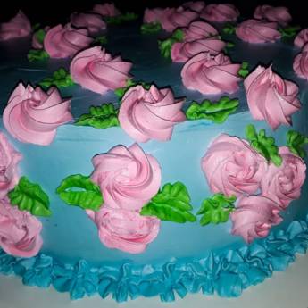 Comprar o produto de Bolo de Doce de Leite com Coco Queimado em Bolos Especiais em Foz do Iguaçu, PR por Solutudo