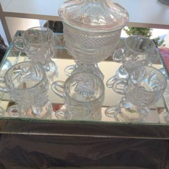 Comprar o produto de BANDEJAS em Bandejas em Cesário Lange, SP por Solutudo