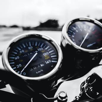 Comprar o produto de ​Placa para motos em Placas para Veículos em Suzano, SP por Solutudo