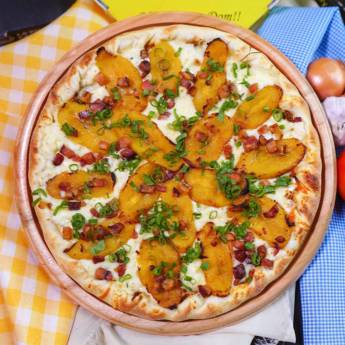 Comprar o produto de Pizza Dom Caetano em Pizzas em Mineiros, GO por Solutudo