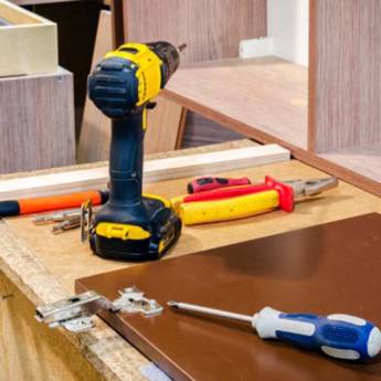 Comprar o produto de Montagem e desmontagem de móveis em Montadores de Móveis em Garça, SP por Solutudo