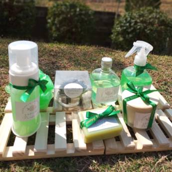 Comprar o produto de Kit Presente - Linha Brisa do Campo em Aromatizadores de Ambiente em Jundiaí, SP por Solutudo