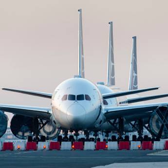 Comprar o produto de Transporte aéreo internacional em Transportes Aéreos em Parati, RJ por Solutudo