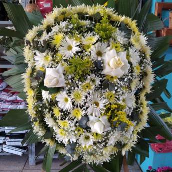 Comprar o produto de Coroa Fúnebre em Coroa de Flores em Foz do Iguaçu, PR por Solutudo