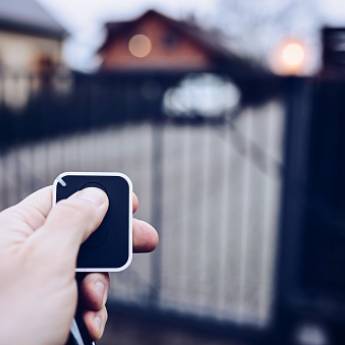 Comprar o produto de Automatização de portões em Energia Solar em Taquaritinga, SP por Solutudo