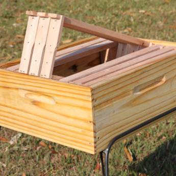 Comprar o produto de Melgueirão completo para apicultor em Produtos para Apicultura em Capão Bonito, SP por Solutudo