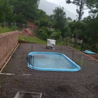 Comprar o produto de Piscinas em Construção em Bento Gonçalves, RS por Solutudo
