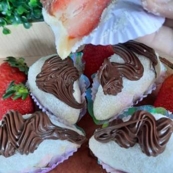 Comprar o produto de Coxinha de Ninho com Morango e Nutella em Doces e Sobremesas em Jundiaí, SP por Solutudo