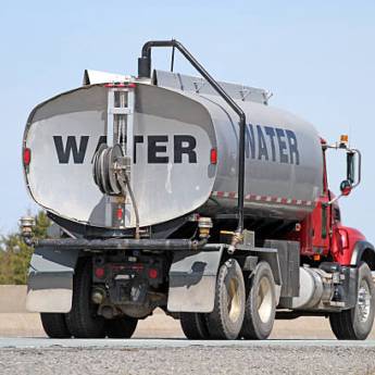 Comprar o produto de Transporte de Água em Transportes de Água em Barreiras, BA por Solutudo