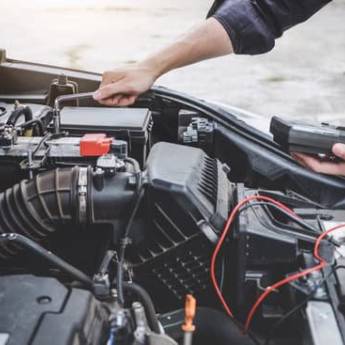 Comprar o produto de Bateria de moto em Baterias em Assis, SP por Solutudo